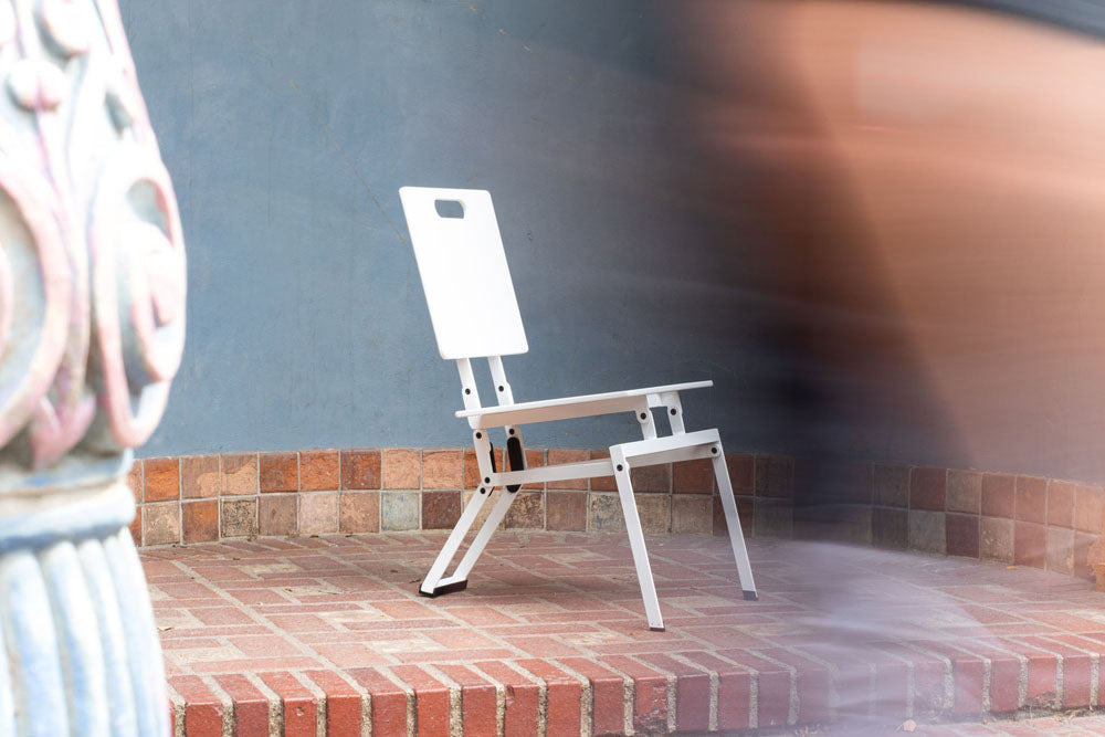 Modern luxury folding chair