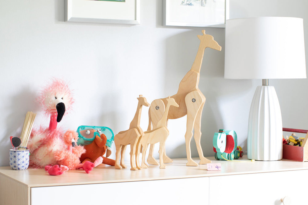 wooden giraffe toys